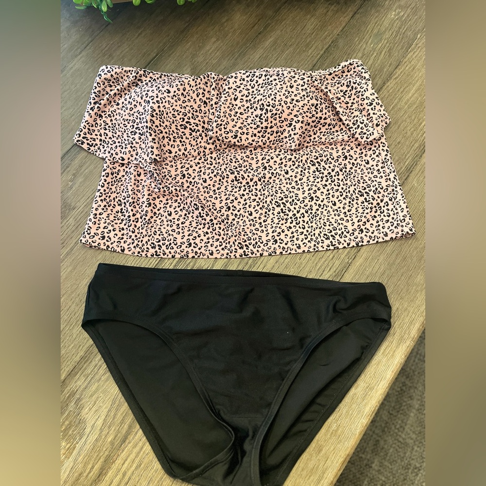 Kona Sol bandeau tankini